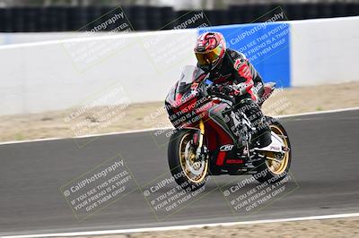 media/Apr-18-2025-TrackDaz (Fri) [[45f5874c44]]/A Group/Session 3 (Turn 6 - Outside)/